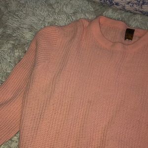 thifted sweater